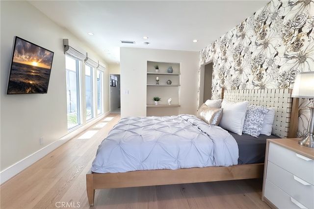 9621 Cedarbrook, Beverly Hills, CA 90210