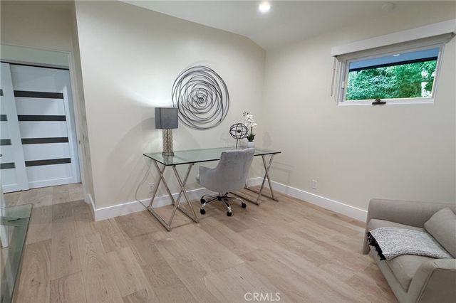 9621 Cedarbrook, Beverly Hills, CA 90210