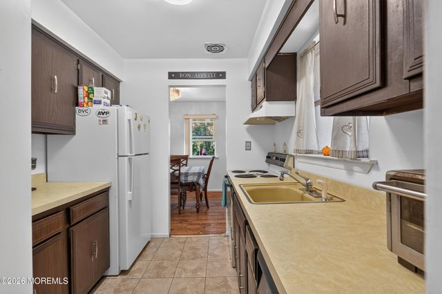 489 B Laurel Brook Drive, Brick, NJ 08724