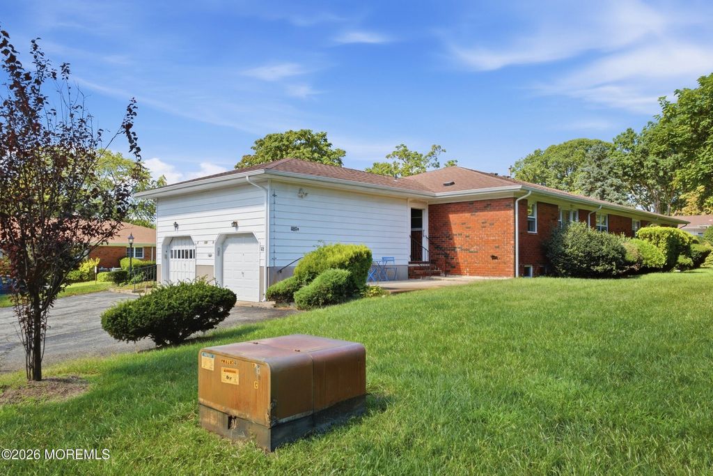 489 B Laurel Brook Drive, Brick, NJ 08724