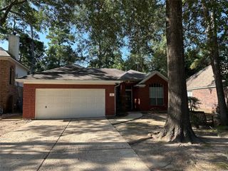 164 S Hollylaurel Circle, Spring, TX 77382