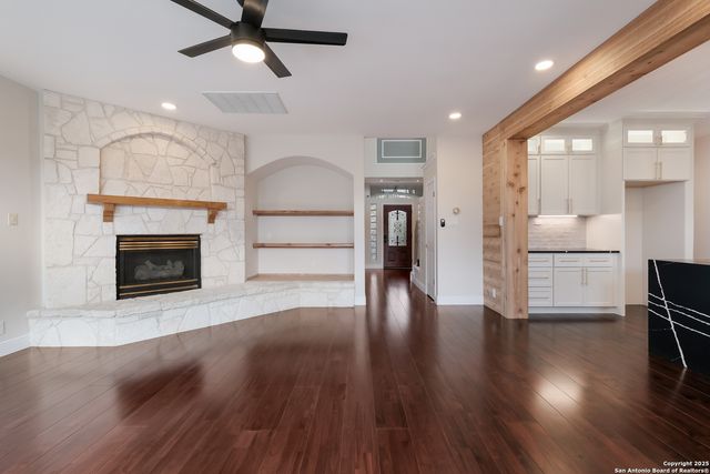 726 Mello Oak, San Antonio, TX 78258