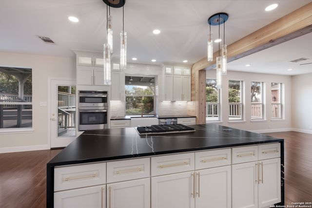 726 Mello Oak, San Antonio, TX 78258