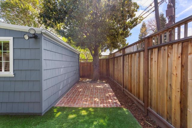 201 Chesterton Place, San Mateo, CA 94401