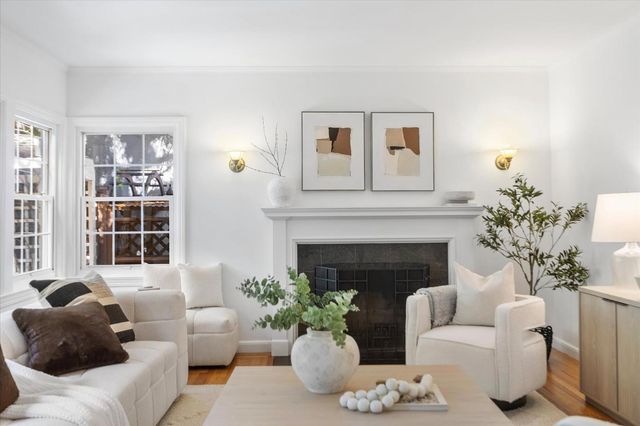 201 Chesterton Place, San Mateo, CA 94401