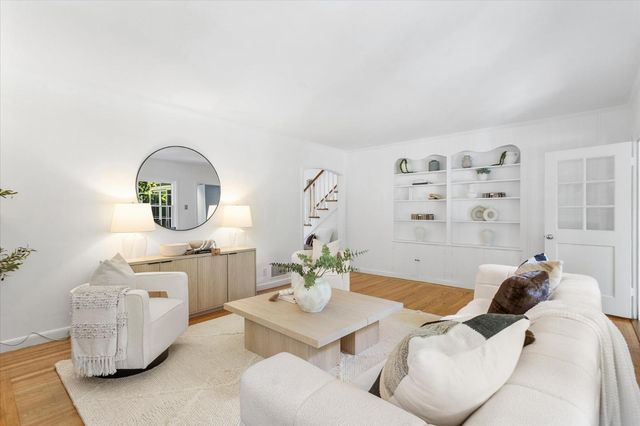 201 Chesterton Place, San Mateo, CA 94401