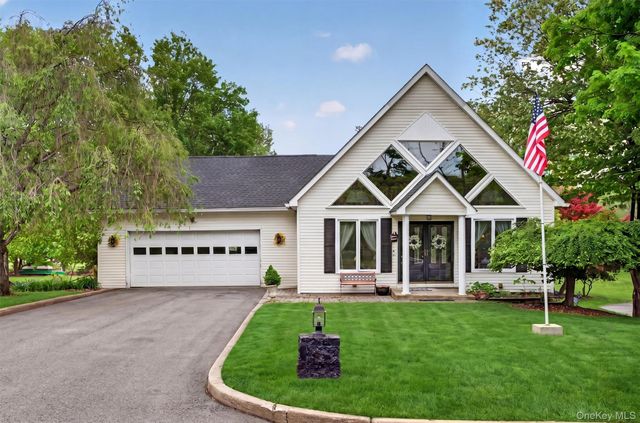 48 Farries Avenue, Florida, NY 10921
