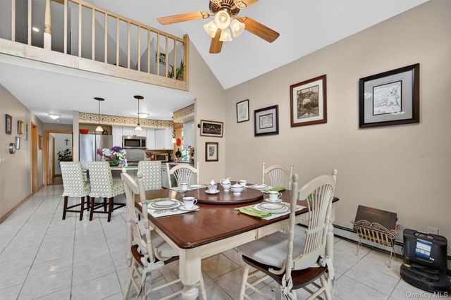 48 Farries Avenue, Florida, NY 10921