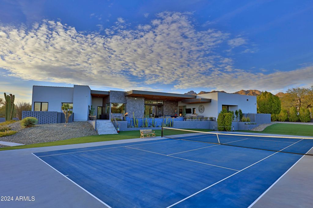 6102 N PALO CRISTI Road, Paradise Valley, AZ 85253 — photo 3