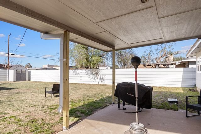 3721 Crestview Dr, Odessa, TX 79762