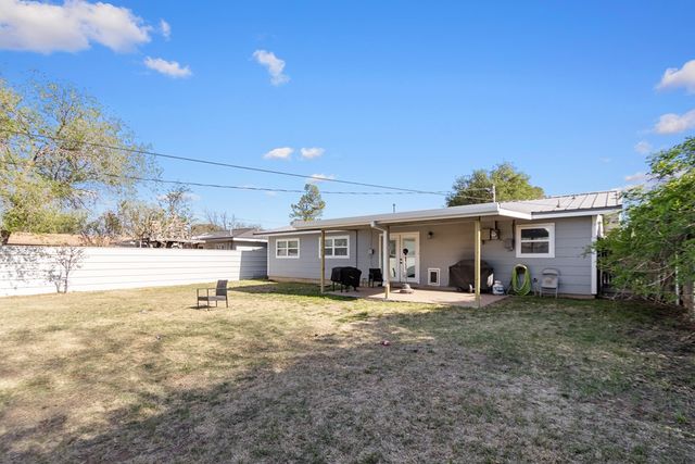 3721 Crestview Dr, Odessa, TX 79762