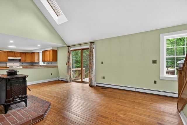 141 Mitchell Road, Nottingham, NH 03290