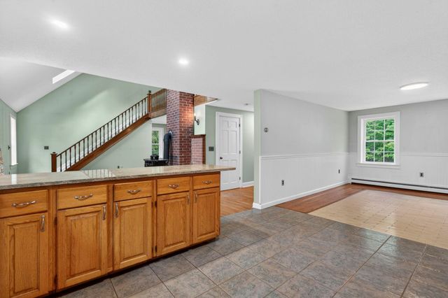 141 Mitchell Road, Nottingham, NH 03290