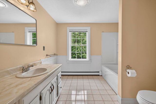 141 Mitchell Road, Nottingham, NH 03290