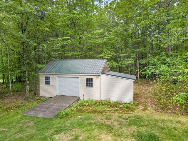 141 Mitchell Road, Nottingham, NH 03290
