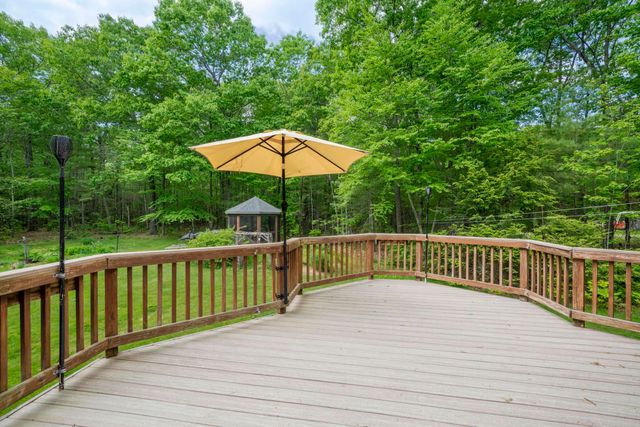 141 Mitchell Road, Nottingham, NH 03290