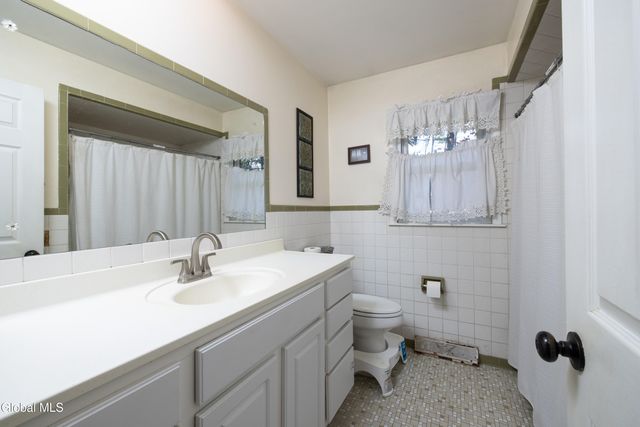 135 Juniper Drive, Milton, NY 12020