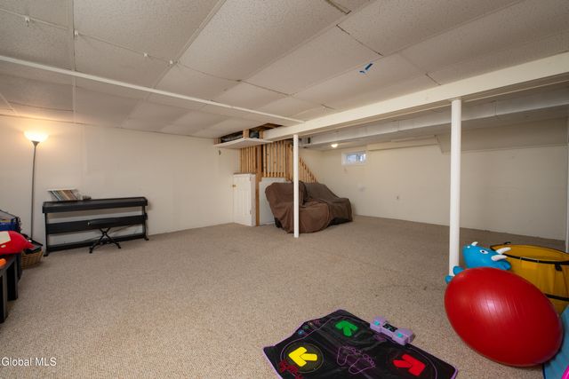 135 Juniper Drive, Milton, NY 12020