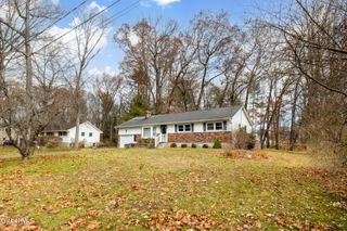 135 Juniper Drive, Milton, NY 12020