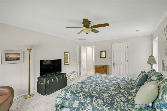 31 Waterway Dr, Montross, VA 22520