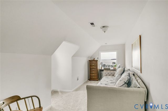 31 Waterway Dr, Montross, VA 22520