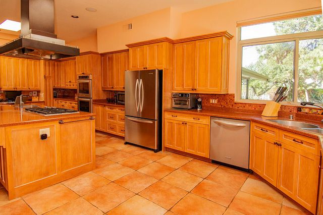 1509 Harvard Court NE, Albuquerque, NM 87106