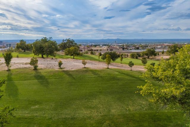 1509 Harvard Court NE, Albuquerque, NM 87106