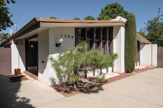 1509 Harvard Court NE, Albuquerque, NM 87106