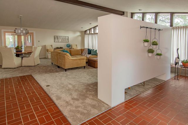 1509 Harvard Court NE, Albuquerque, NM 87106
