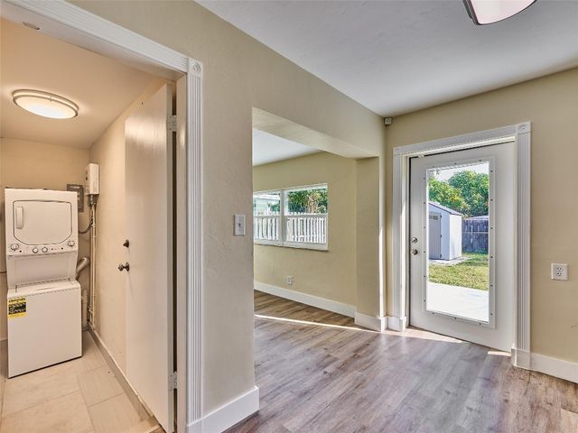 5208 NE 2nd Avenue, Oakland Park, FL 33334