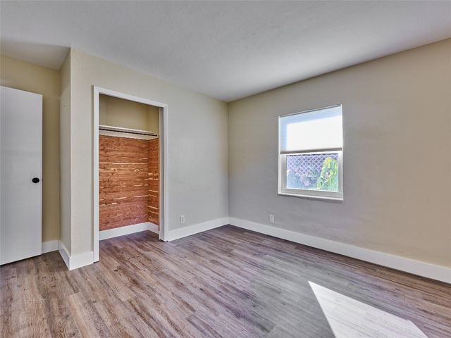 5208 NE 2nd Avenue, Oakland Park, FL 33334