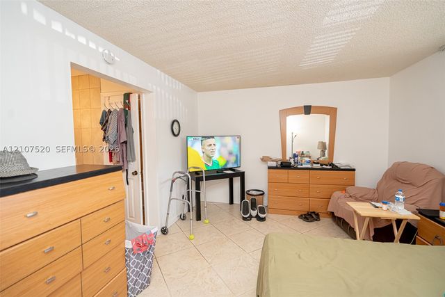 3531 Inverrary Dr 108, Lauderhill, FL 33319