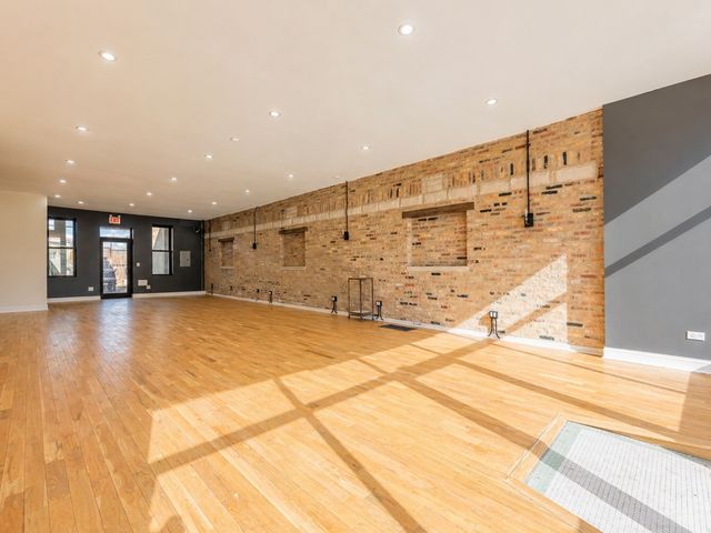 2552 W 59th Street, Chicago, IL 60629