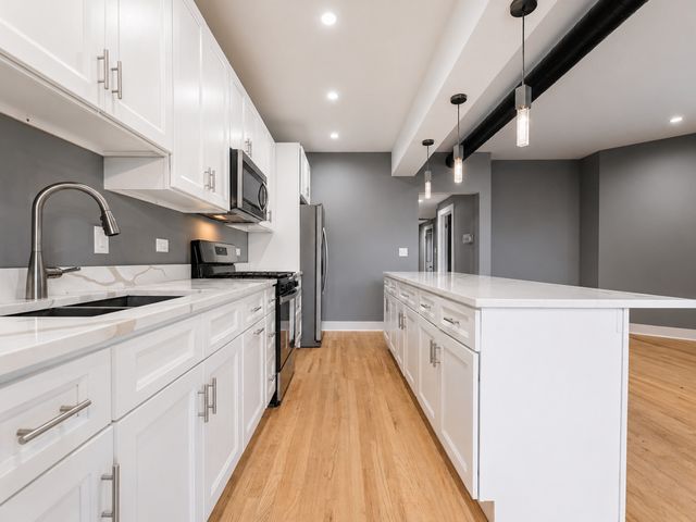 2552 W 59th Street, Chicago, IL 60629