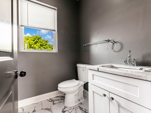 2552 W 59th Street, Chicago, IL 60629