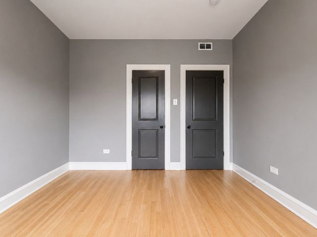 2552 W 59th Street, Chicago, IL 60629