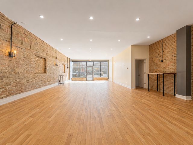 2552 W 59th Street, Chicago, IL 60629