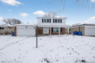 30310 Valenti Drive, Warren, MI 48088