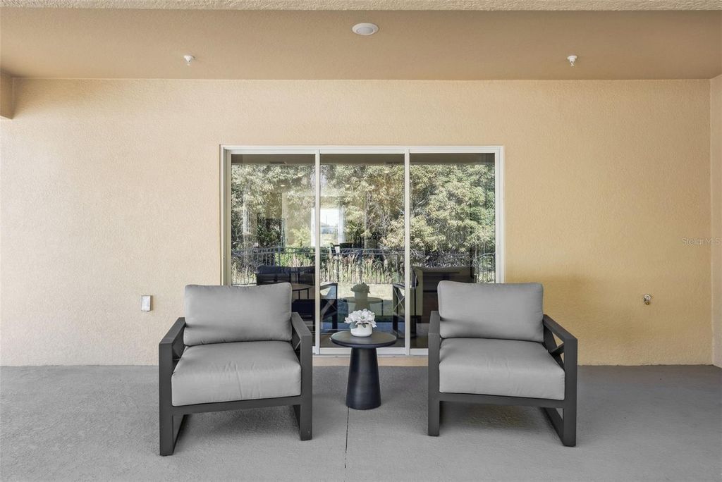 Image 16 of property listing at 3505 WYE OAK DRIVE, Apopka, FL 32703