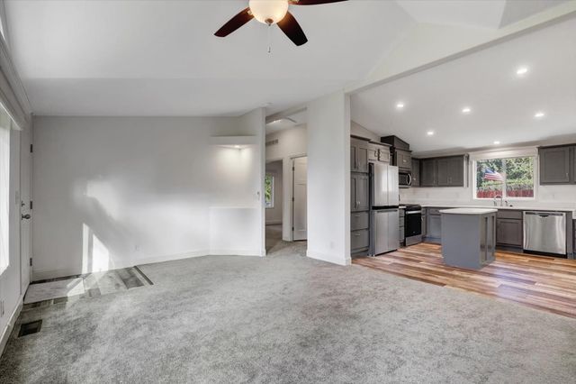 11195 Alpine Ln, Grass Valley, CA 95945