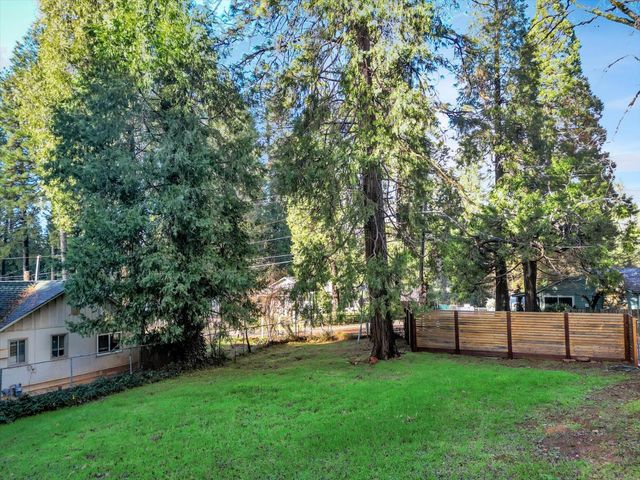 11195 Alpine Ln, Grass Valley, CA 95945