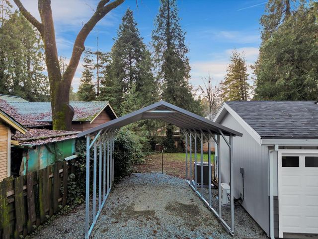 11195 Alpine Ln, Grass Valley, CA 95945