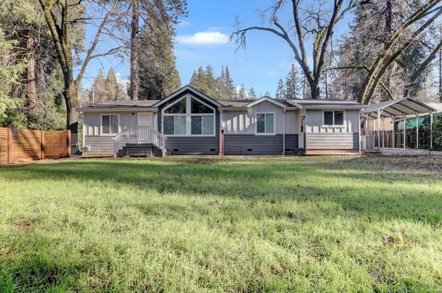 11195 Alpine Ln, Grass Valley, CA 95945
