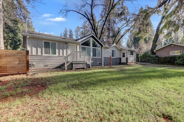 11195 Alpine Ln, Grass Valley, CA 95945