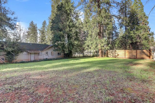 11195 Alpine Ln, Grass Valley, CA 95945