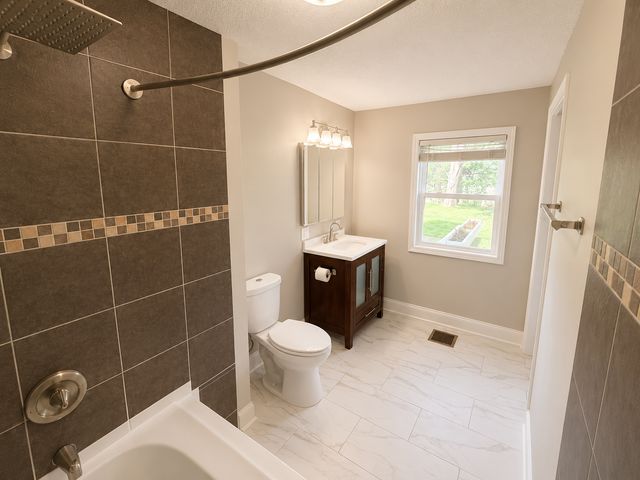 8401 14th Avenue S, Bloomington, MN 55425