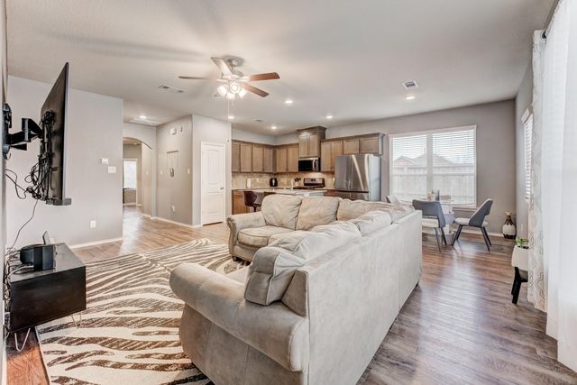 9214 Penfield Drive, Rosharon, TX 77583