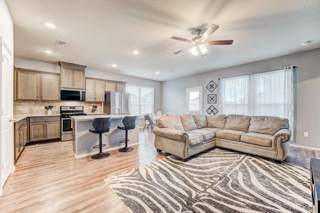 9214 Penfield Drive, Rosharon, TX 77583