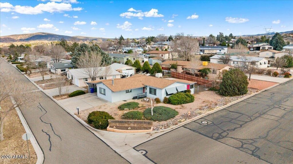 Image 24 of property listing at 1215 WILLOW LAKE Road, Prescott, AZ 86301