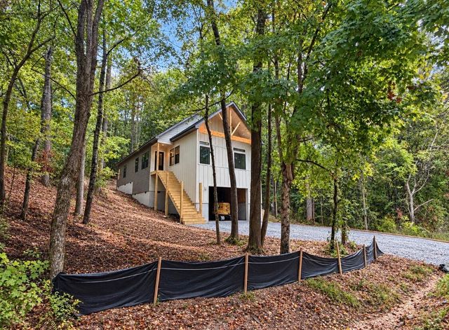 8525 Old Cleveland Pike, Ooltewah, TN 37363